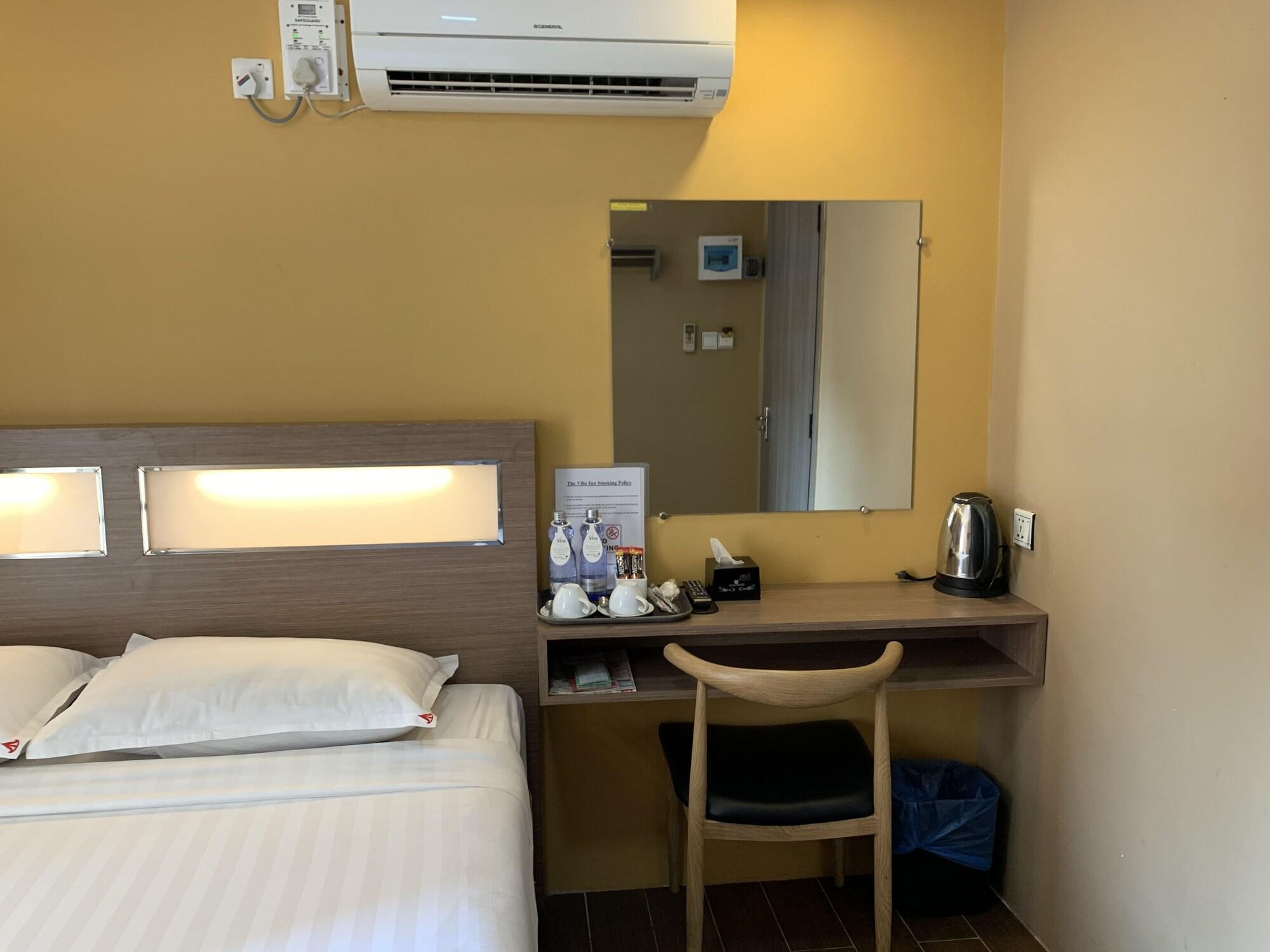 The Vibe Inn Янгон Екстер'єр фото