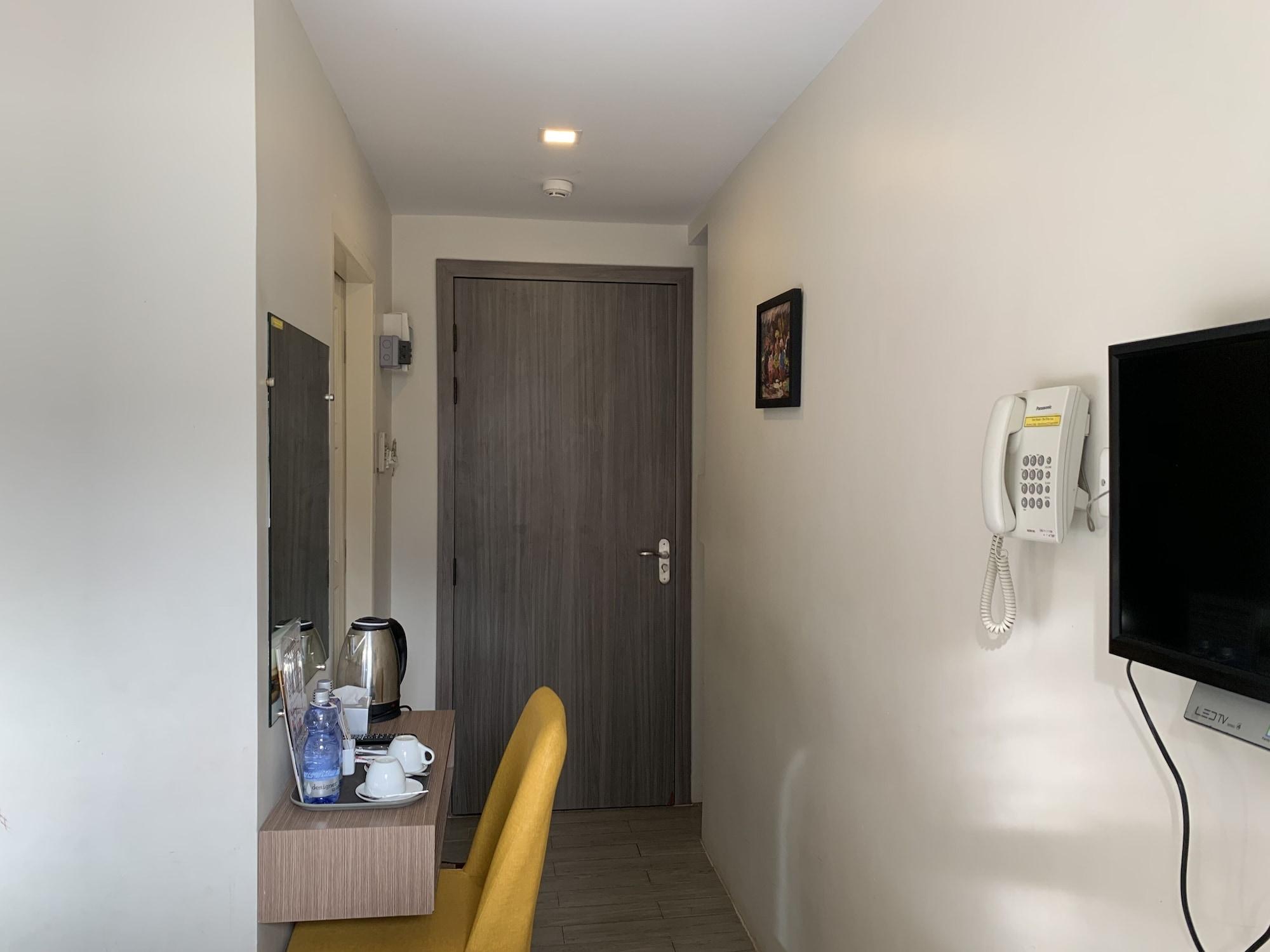 The Vibe Inn Янгон Екстер'єр фото