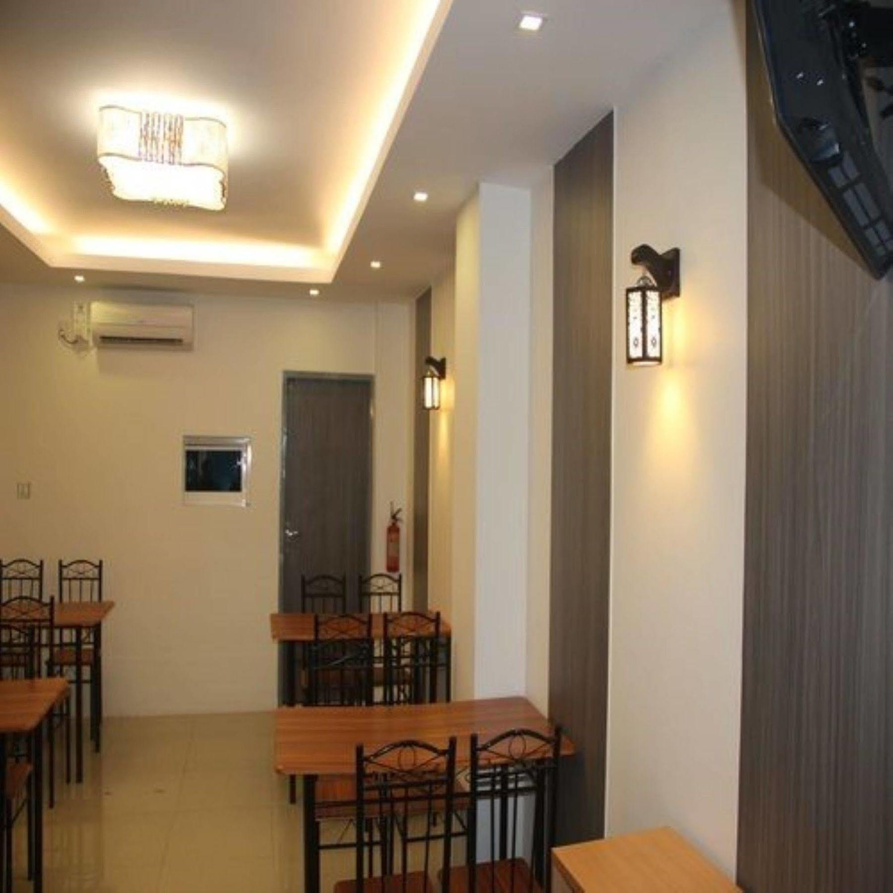 The Vibe Inn Янгон Екстер'єр фото